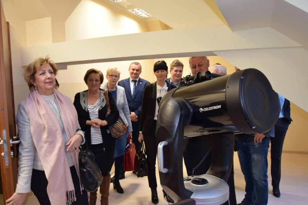 Koniec remontów w nowosolskim liceum ogólnokształcącym Radio Zachód - Lubuskie