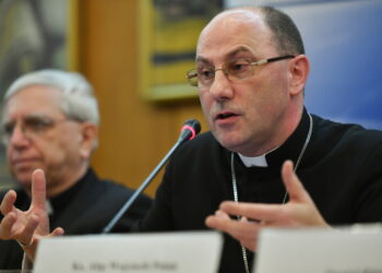 Arcybiskup Wojciech Polak, fot. PAP/Bartłomiej Zborowski
