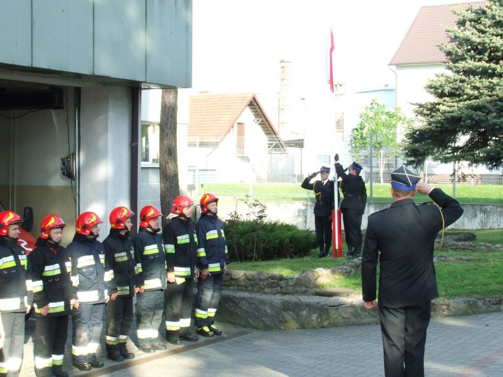 Dzień Flagi u strażaków [zdjęcia] Radio Zachód - Lubuskie