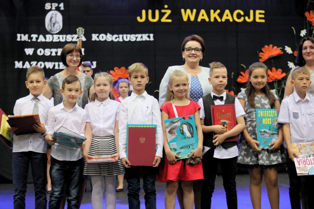 Minister edukacji: Stołówki wracają do szkół Radio Zachód - Lubuskie
