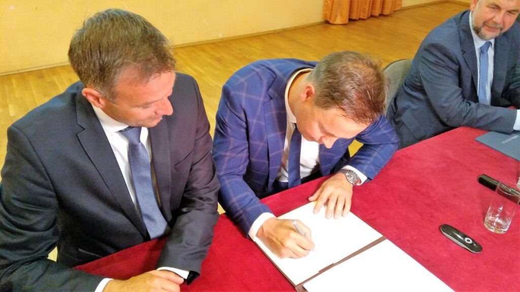 W Santoku podpisano porozumienie o budowie mariny Radio Zachód - Lubuskie