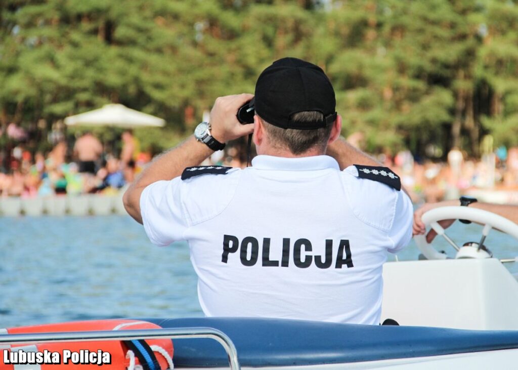 Bezpieczeństwo nad wodą - priorytet dla policjantów z Międzyrzecza Radio Zachód - Lubuskie