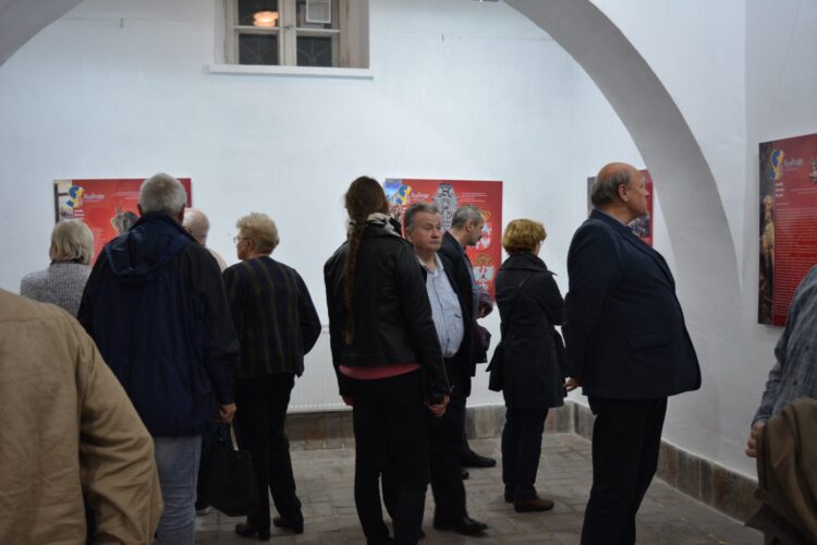 Polskie symbole narodowe, zdj.Muzeum Ziemi Międzyrzeckiej