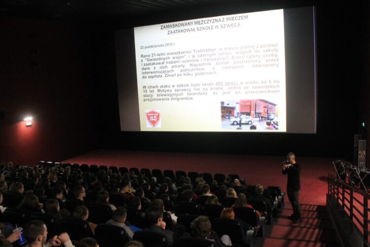 autor: Damian Szymankiewicz