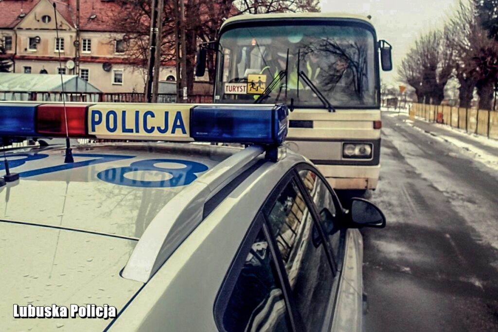 Policja gotowa do kontroli autokarów Radio Zachód - Lubuskie