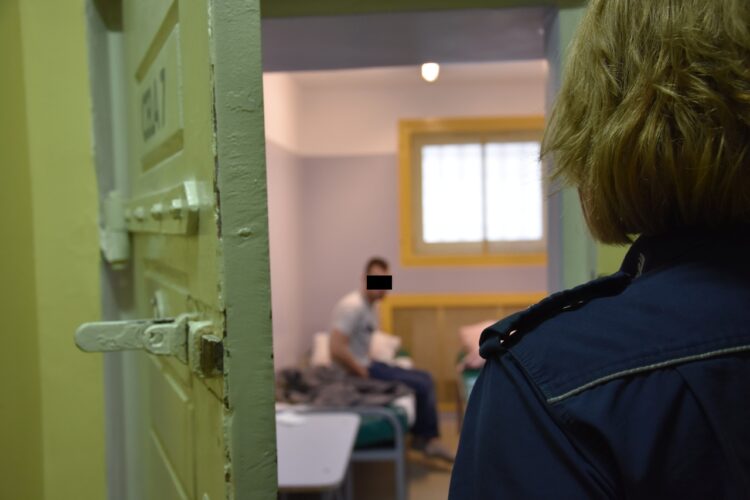 Po zamówieniu pizzy zaatakowali gazem 9 Fot.: KMP ZG