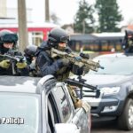 Antyterroryści na terenie MZK Radio Zachód - Lubuskie