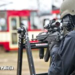 Antyterroryści na terenie MZK Radio Zachód - Lubuskie