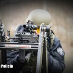 Antyterroryści na terenie MZK Radio Zachód - Lubuskie