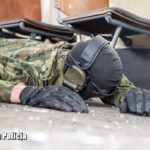 Antyterroryści na terenie MZK Radio Zachód - Lubuskie