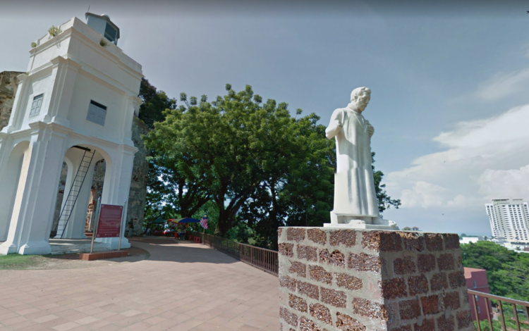 Kościół Św. Pawła i figura Św. Franciszka Ksawerego w Melace / Malezja / fot. Google Street View