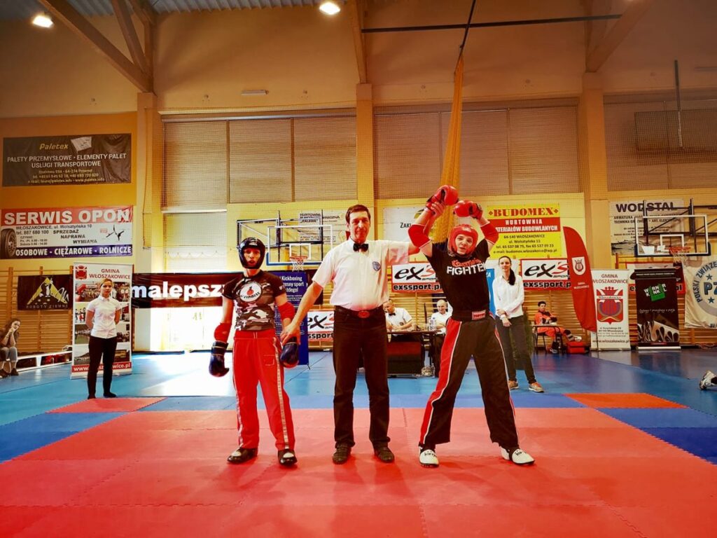 Utytułowana kickbokserka KS Dragon znów bezkonkurencyjna Utytułowana kickbokserka KS Dragon znów bezkonkurencyjna Radio Zachód - Lubuskie