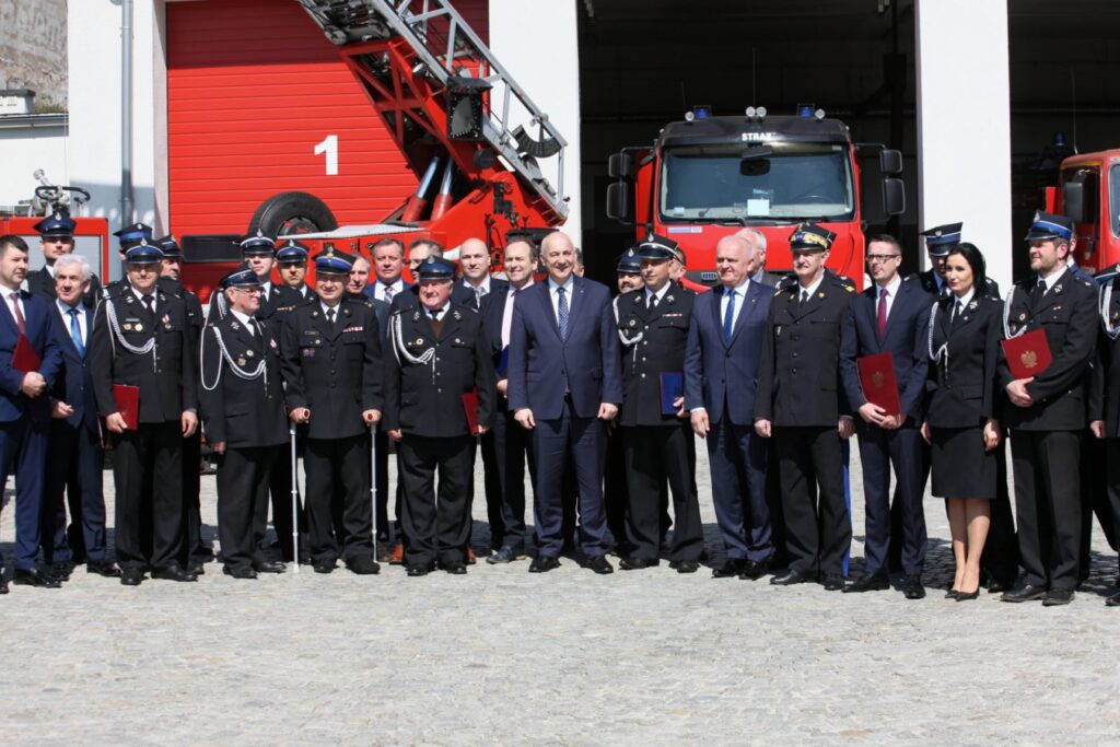 Nowe wozy bojowe dla lubuskich strażaków Radio Zachód - Lubuskie