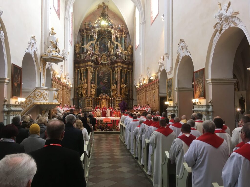 Sesja plenarna synodu diecezjalnego Radio Zachód - Lubuskie