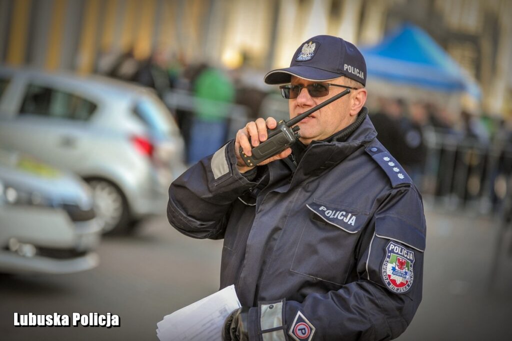 Policja: derby bezpieczne i spokojne [GALERIA] Radio Zachód - Lubuskie