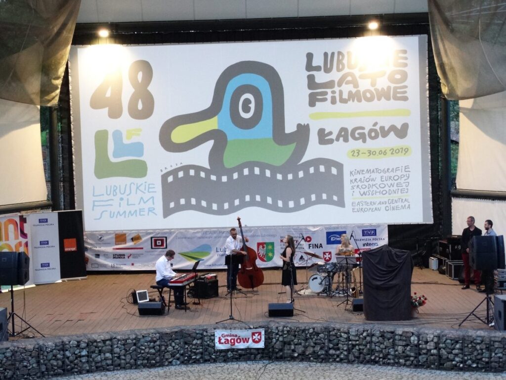 Festiwal filmowy w Łagowie oficjalnie otwarty! Festiwal filmowy w Łagowie oficjalnie otwarty! Radio Zachód - Lubuskie