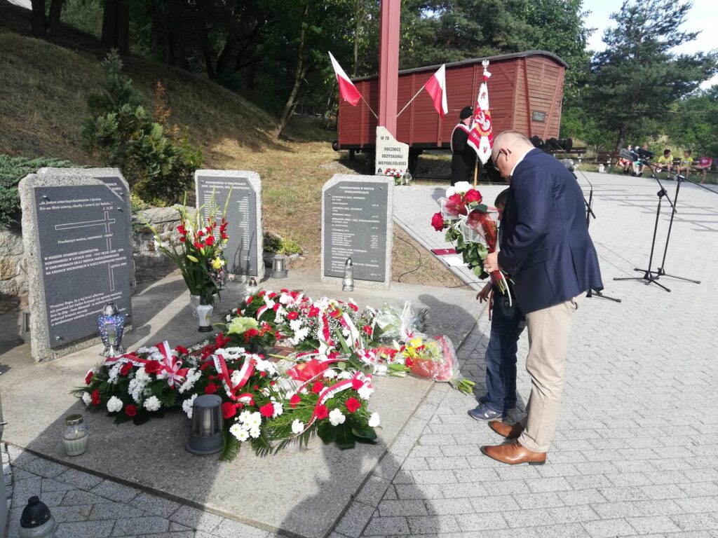 Ku pamięci ofiar rzezi wołyńskiej Radio Zachód - Lubuskie