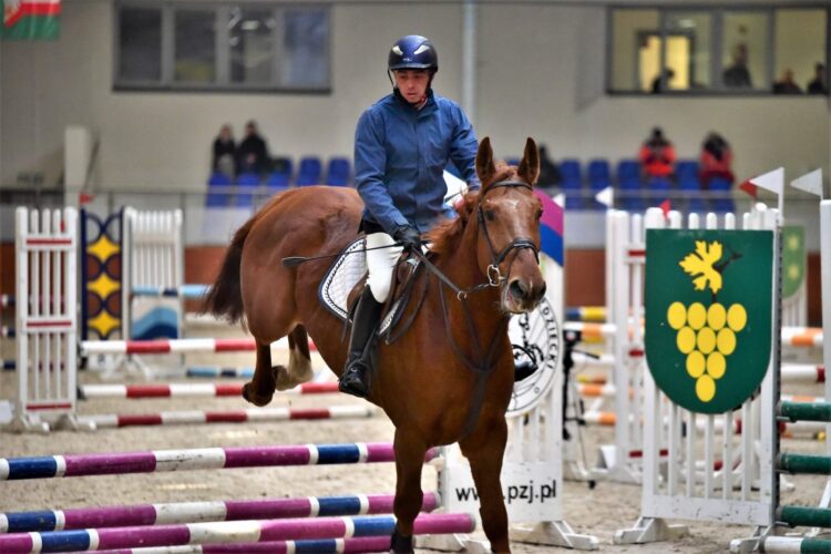 Jeźdźcy kończą sezon halowy 9 WOSiR Drzonków