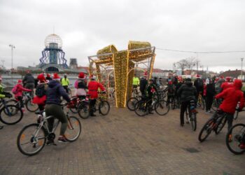 autor: Piotr Wiśniewski