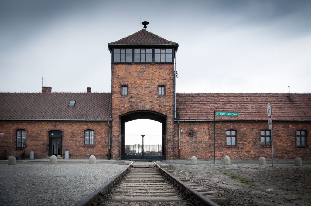 75 lat od wyzwolenia Auschwitz- Birkenau. Wspomnienia więźniów Radio Zachód - Lubuskie