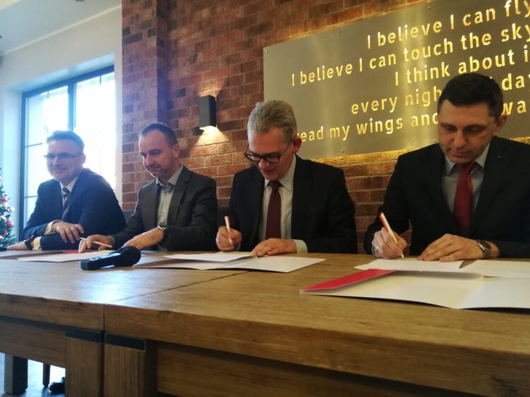 Podpisanie trójporozumienia w Przylepie