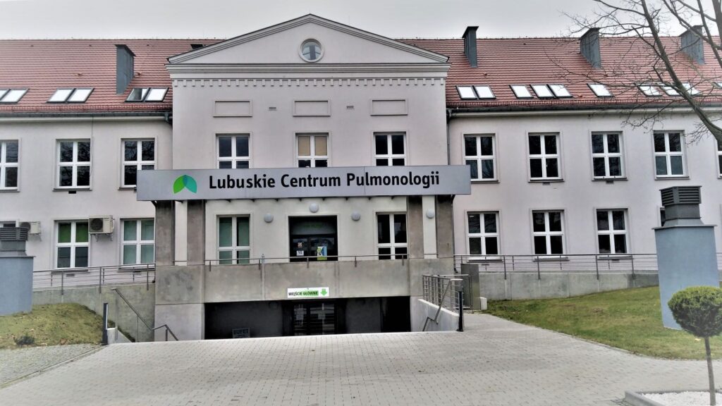 W szpitalu w Torzymiu o rehabilitacji chorych na choroby płuc Radio Zachód - Lubuskie