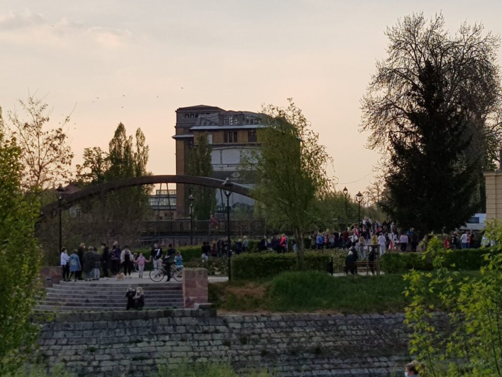 Protest przed mostem w Gubinie Radio Zachód - Lubuskie