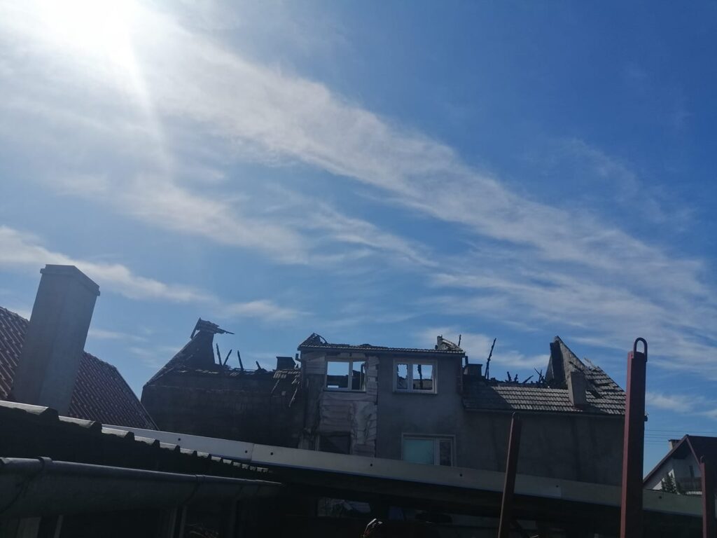 Pożar w Starym Kurowie - 18 osób straciło dach nad głową Radio Zachód - Lubuskie