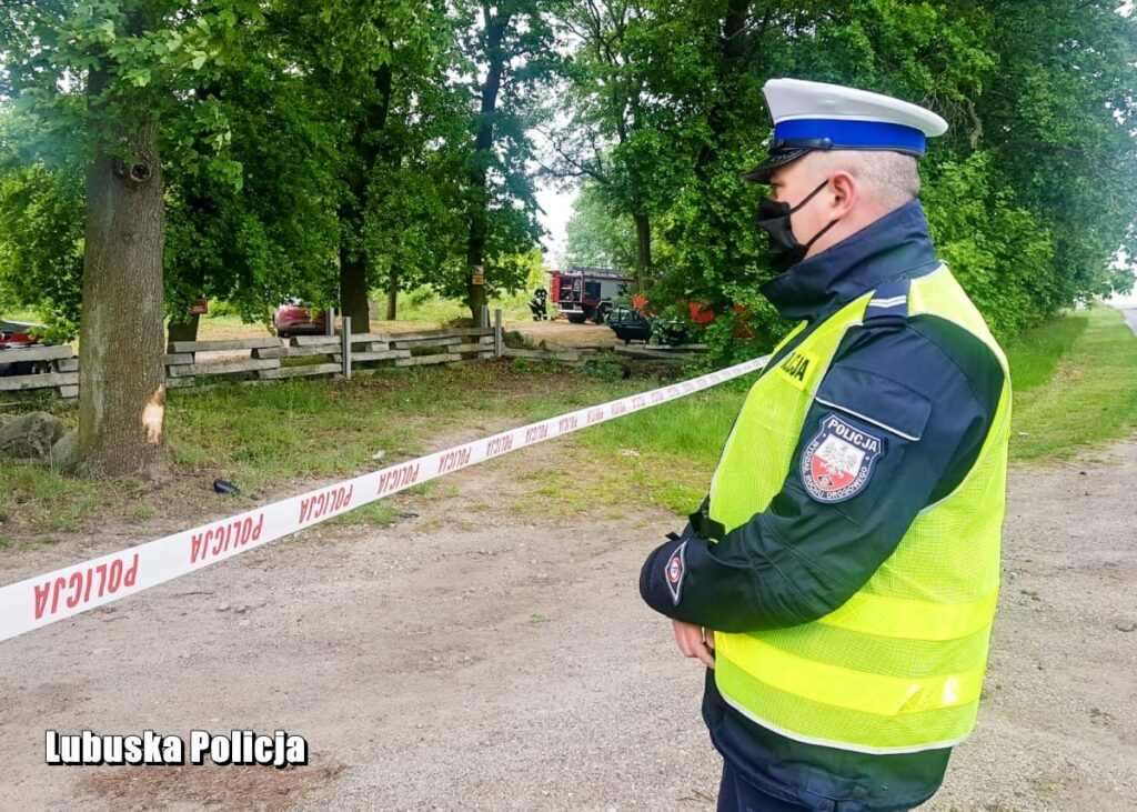 Ofiary wypadku koło Górzycy to nastolatkowie. 16-letni kierowca bez prawa jazdy Radio Zachód - Lubuskie