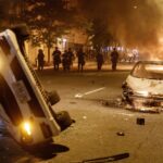 USA: godzina policyjna w niemal 40 miastach. Pod Białym Domem demonstranci podpalili samochody 10 USA: godzina policyjna w niemal 40 miastach. Pod Białym Domem demonstranci podpalili samochody Radio Zachód - Lubuskie