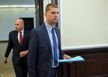 Minister edukacji narodowej Dariusz Piontkowski przed posiedzeniem rządu, 10 bm. Fot. PAP/Radek Pietruszka