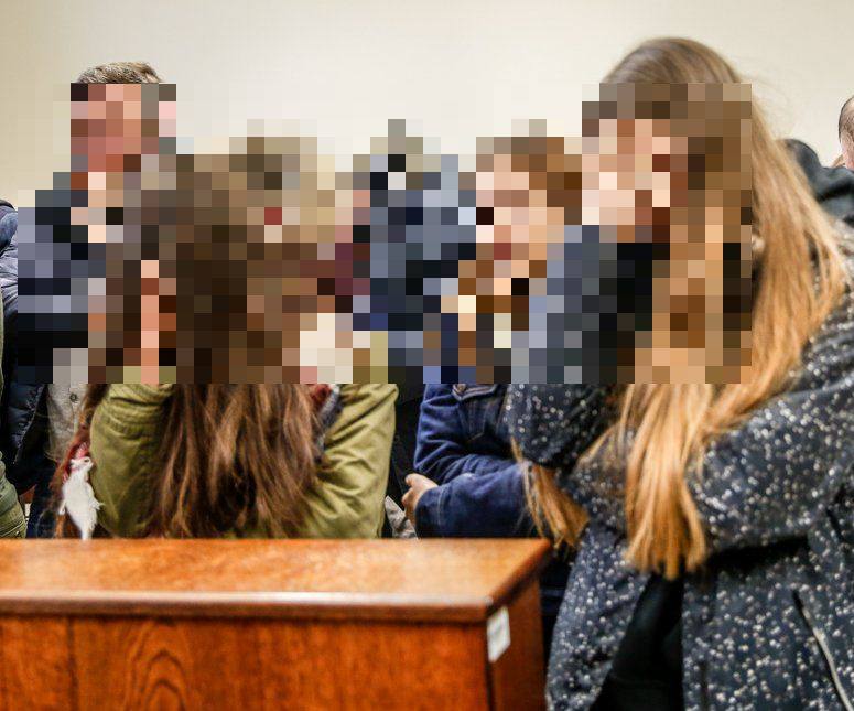 Wyrok w sprawie brutalnych pobić gimnazjalistek: "Gang młodocianych  przestępczyń" [zdjęcia] - Dziennikbaltycki.pl
