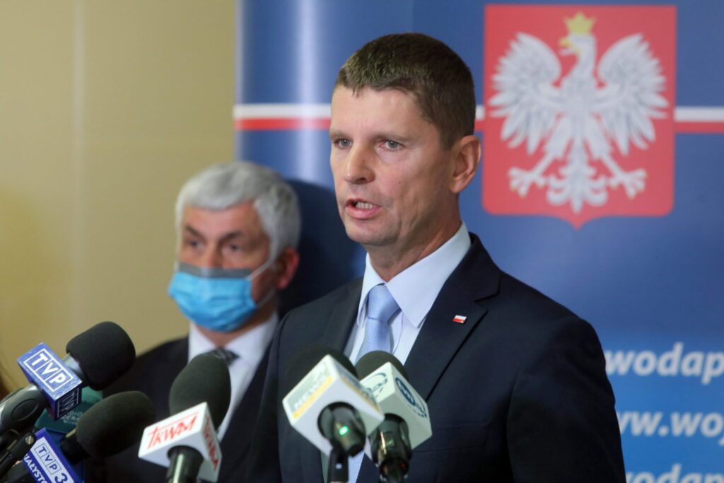 Szef MEN: Decyzja o powrocie do szkół była dobra