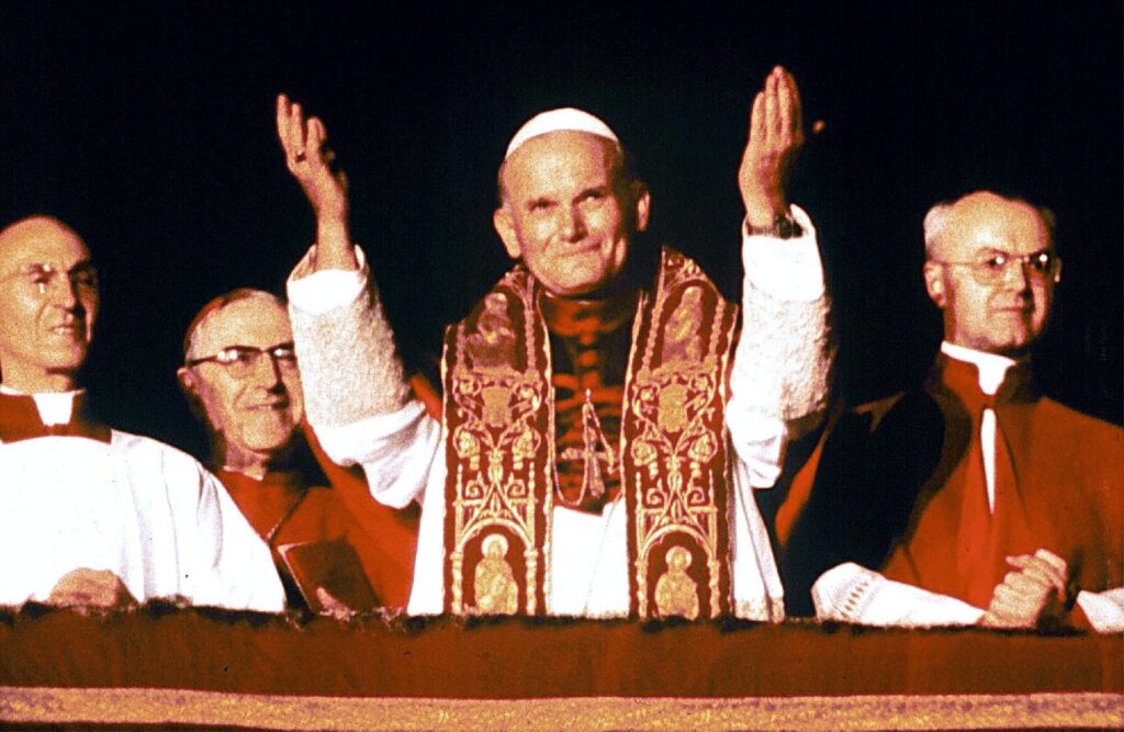 42 lata temu Karol Wojtyła został wybrany papieżem Radio Zachód - Lubuskie