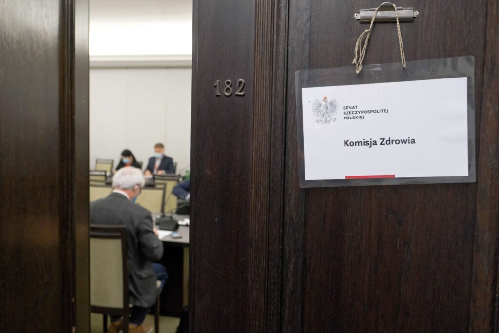 Senacka komisja zdrowia za poprawkami do tzw. ustawy covidowej