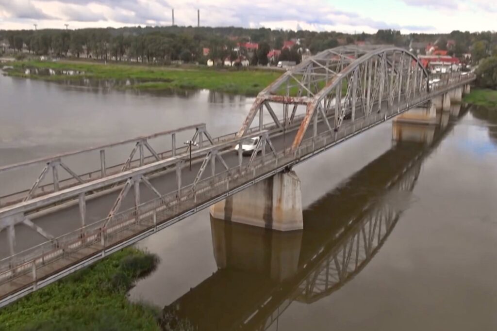 Starostwo nadal bada oferty na remont mostu w Cigacicach Radio Zachód - Lubuskie