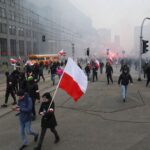 W Warszawie zakończył się Marsz Niepodległości 2020 [DUŻO ZDJĘĆ] Radio Zachód - Lubuskie