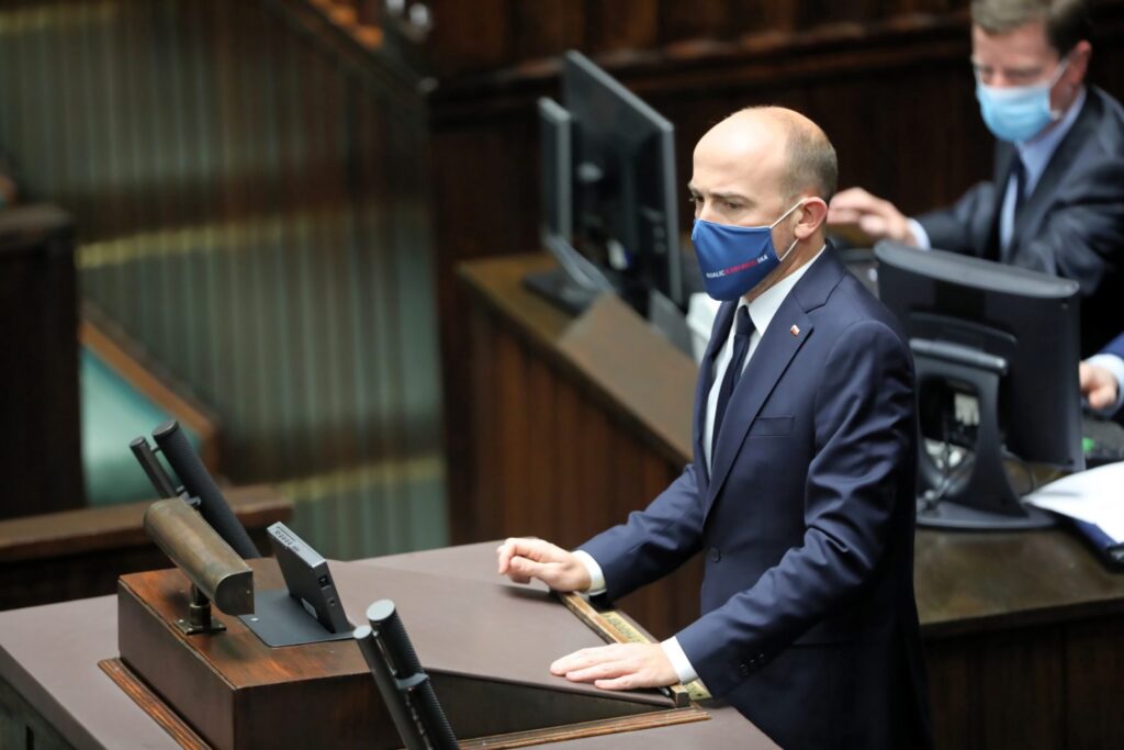 Sejm odrzucił wszystkie projekty uchwał opozycji dot. budżetu UE