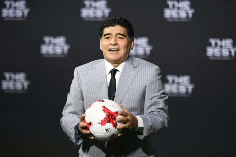 Legendarny piłkarz Diego Maradona nie żyje, miał 60 lat