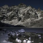 Morskie Oko w czasie pełni