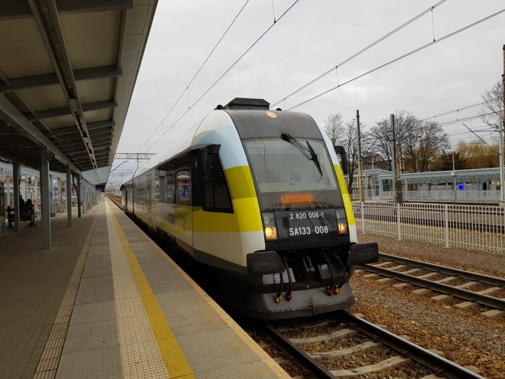 Powrót pociągów na linię Leszno - Głogów przez Wschowę Radio Zachód - Lubuskie