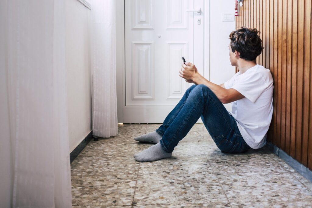 Badanie młodzieży: izolacja gorsza niż zdalna nauka