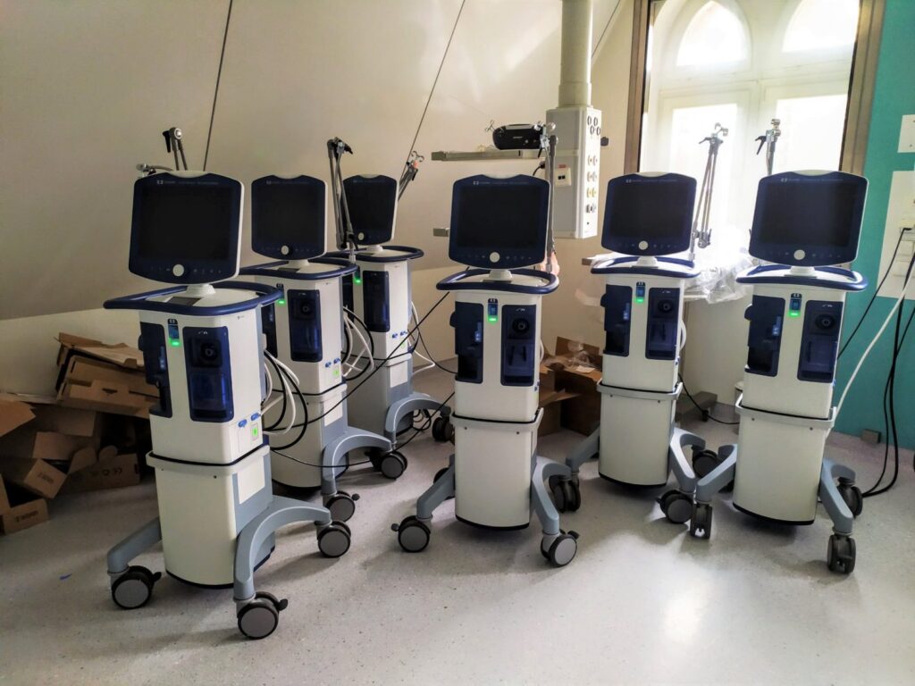6 nowych respiratorów dla Szpitala Uniwersyteckiego Radio Zachód - Lubuskie