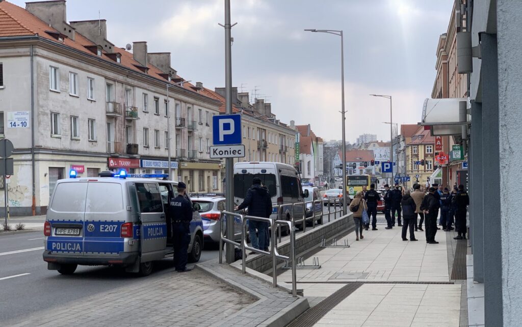 Protest w banku. Millennium komentuje Radio Zachód - Lubuskie