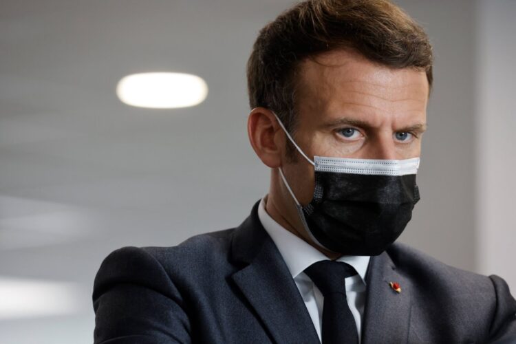 Macron rozszerza lockdown na całą Francję