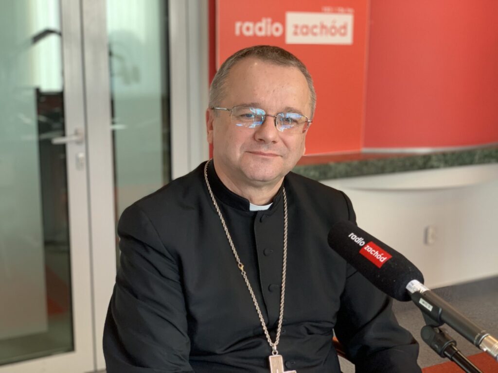 Biskup Lityński: msza niedzielna w Radiu Zachód i TVP Radio Zachód - Lubuskie
