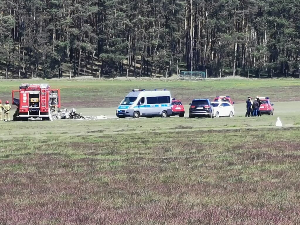 Przylep: samolot spadł na ziemię. Zginęła 1 osoba [WIDEO] Radio Zachód - Lubuskie