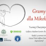 Grając w golfa pomagasz Mikołajowi