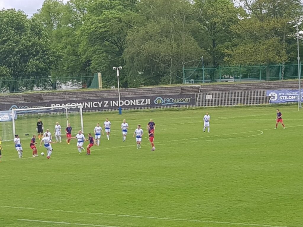 Gorzowskie derby piłkarek znów na remis Gorzowskie derby piłkarek znów na remis Radio Zachód - Lubuskie