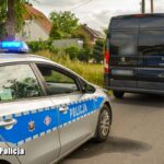 Uciekał kradzionym busem. Trafił do policyjnego aresztu